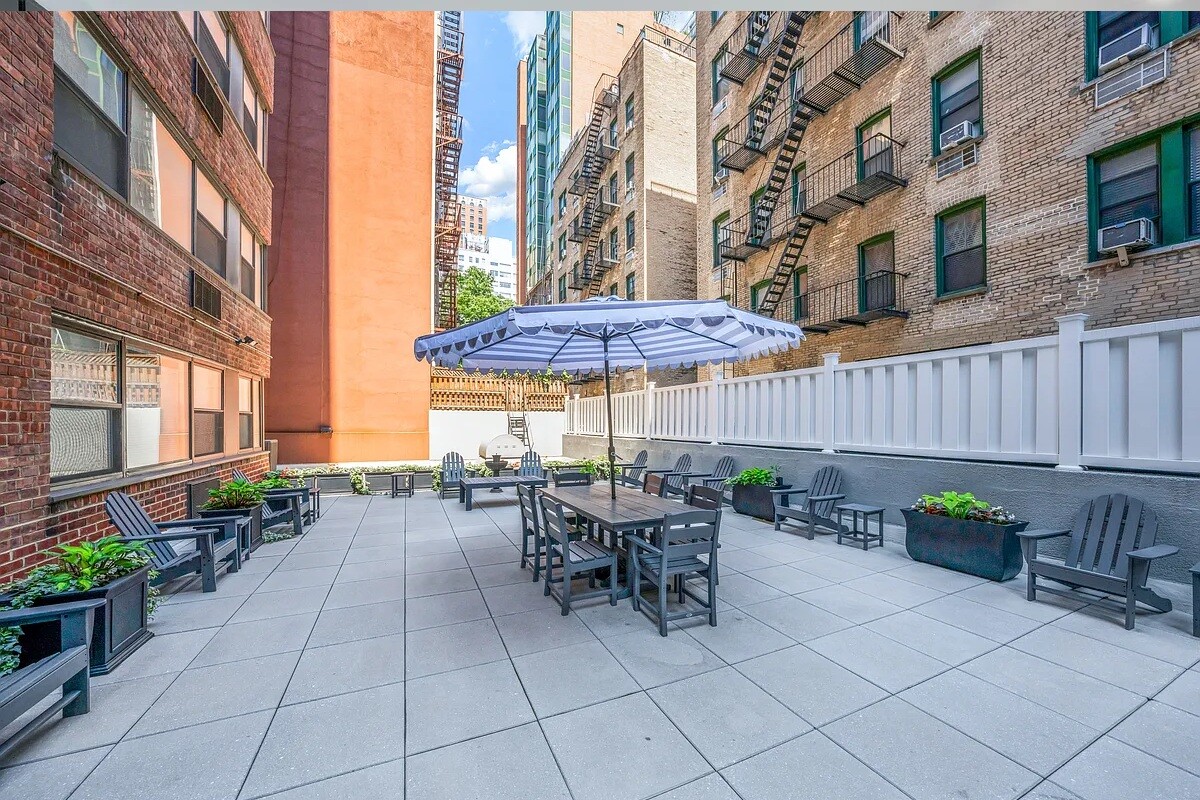 233 East 69th Street Upper East Side New York NY 10021