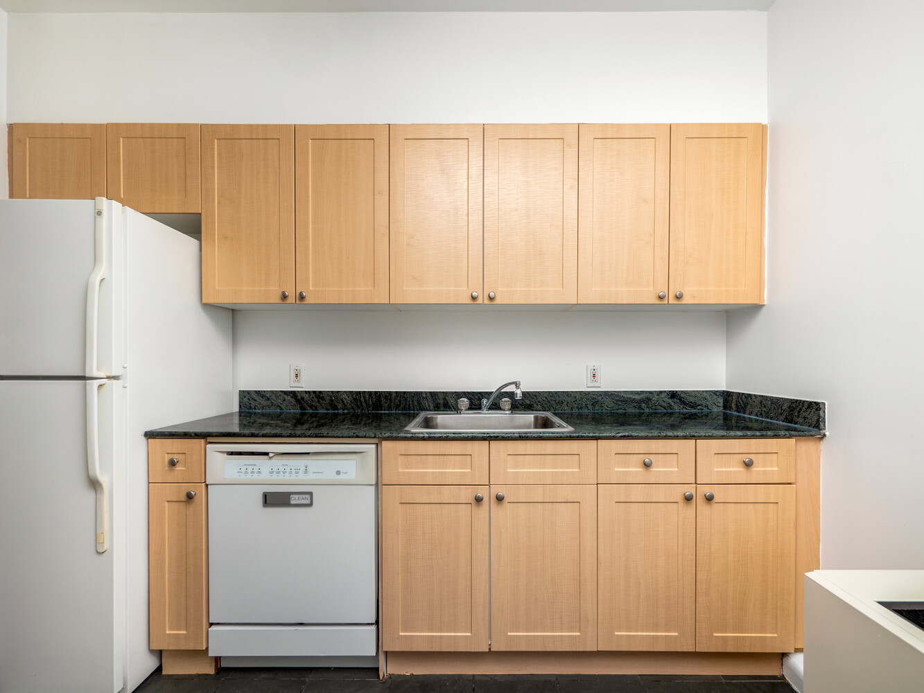 308 East 38th Street 19A Murray Hill New York NY 10016