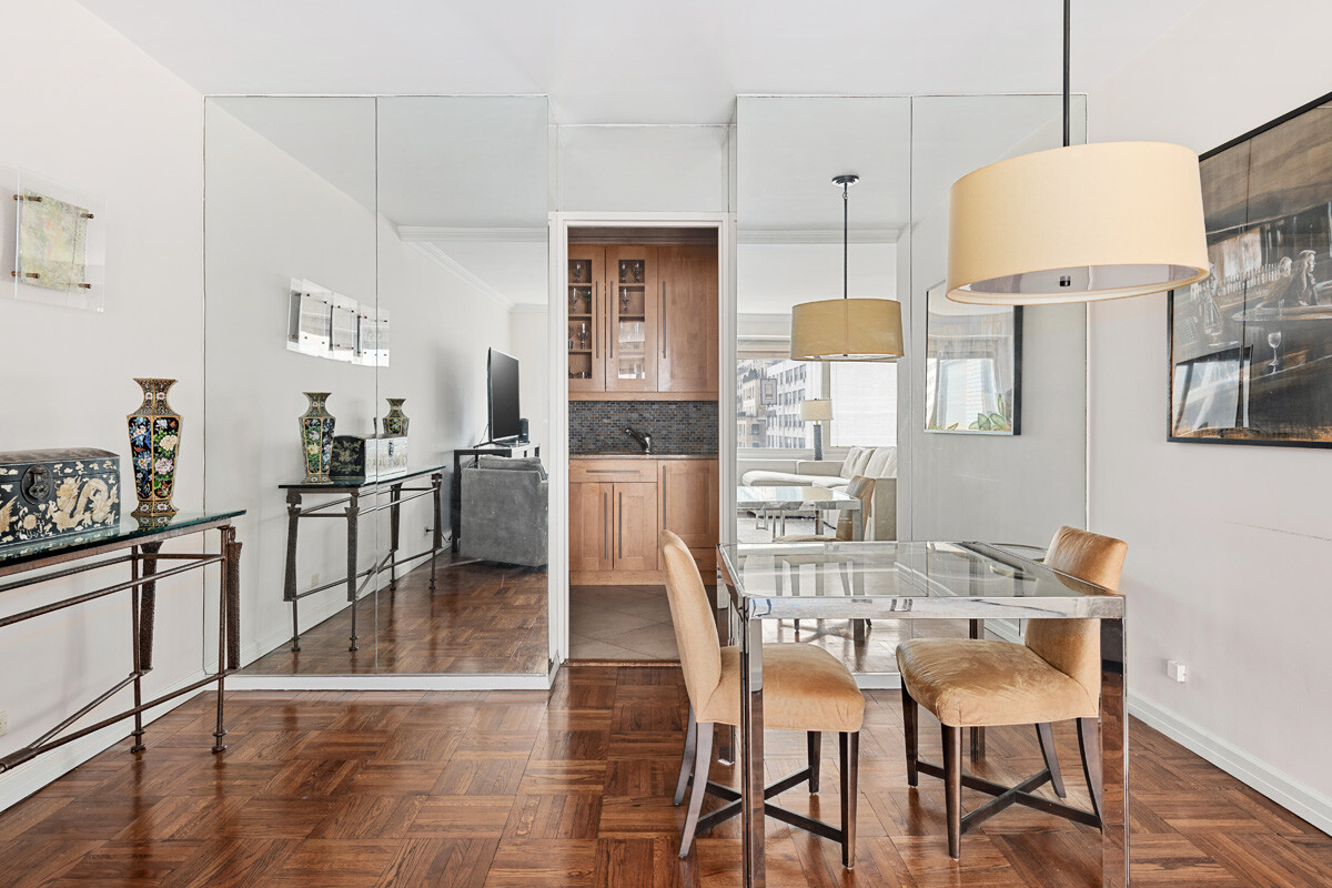 303 East 57th Street Sutton Place New York NY 10022