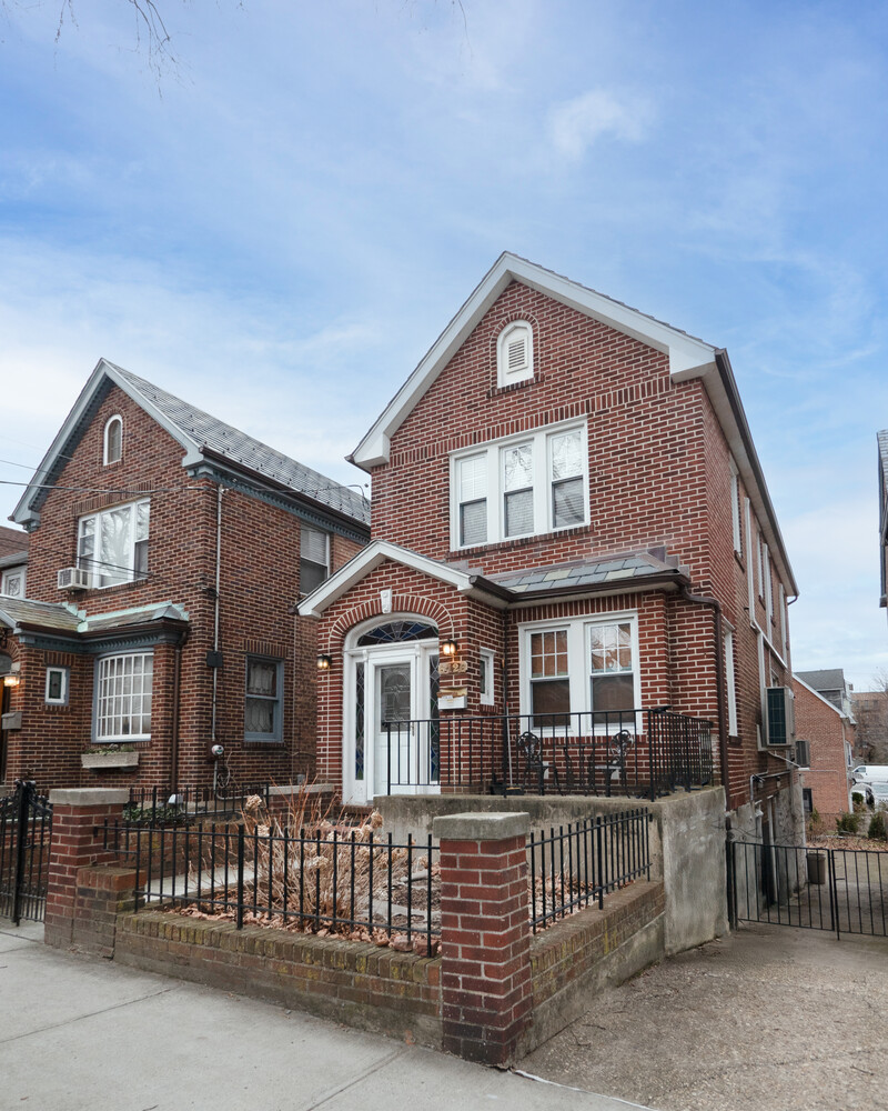 6126 Fieldston Road North Riverdale Bronx NY 10471