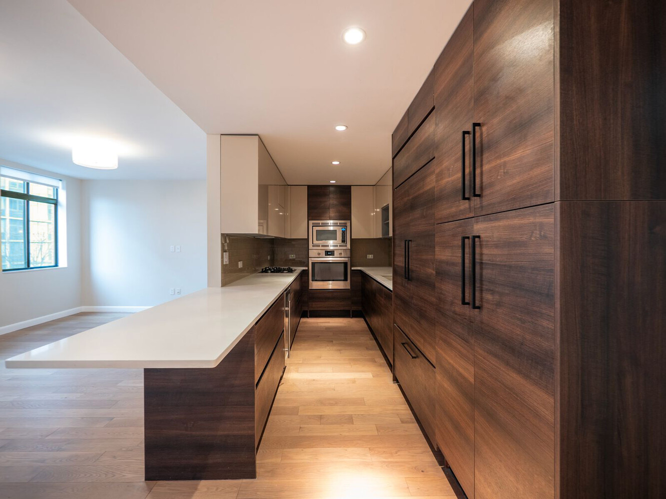 350 Albany Street 5MN Battery Park City New York NY 10280