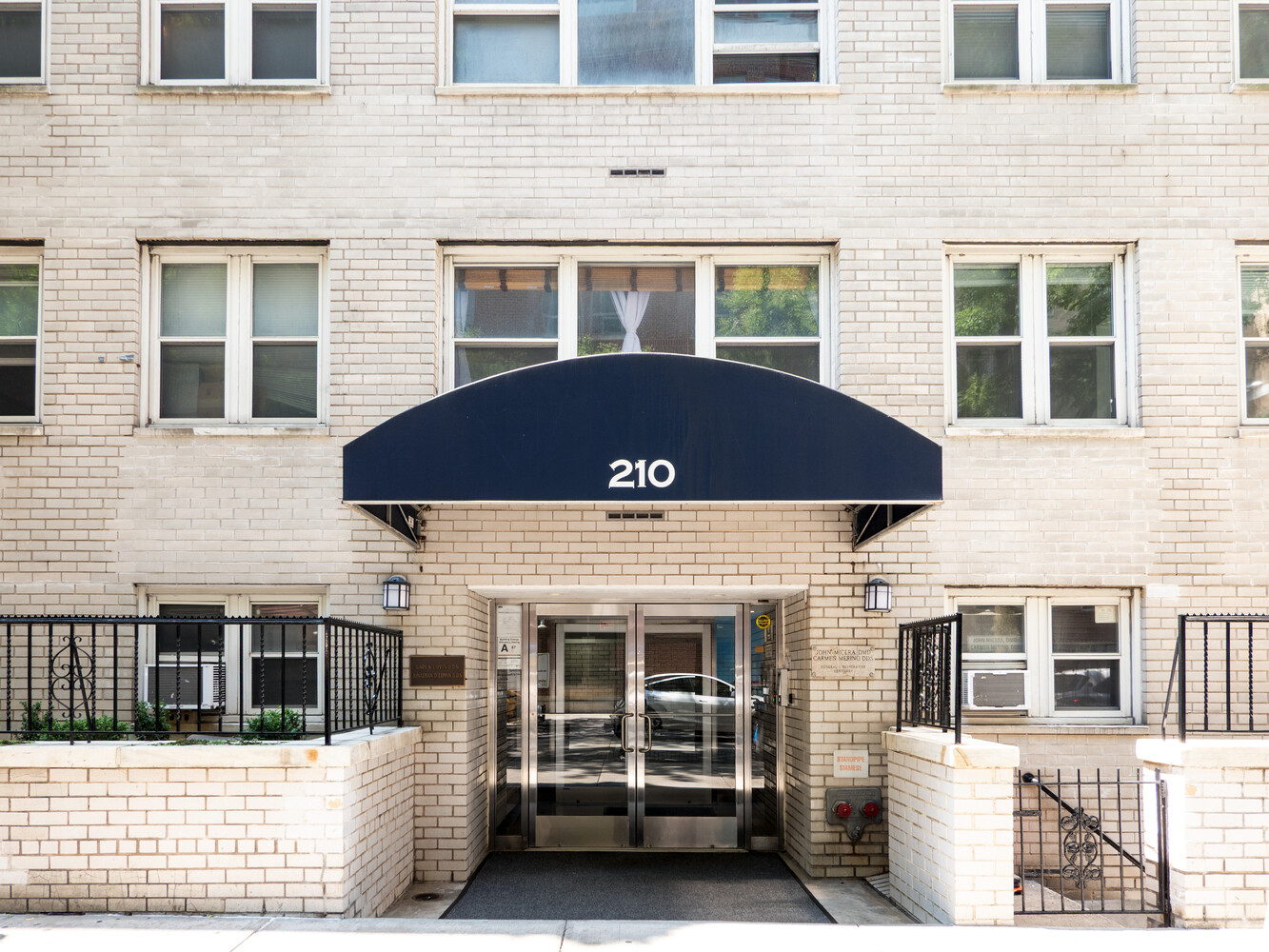 210 East 63rd Street 3C Upper East Side New York NY 10065