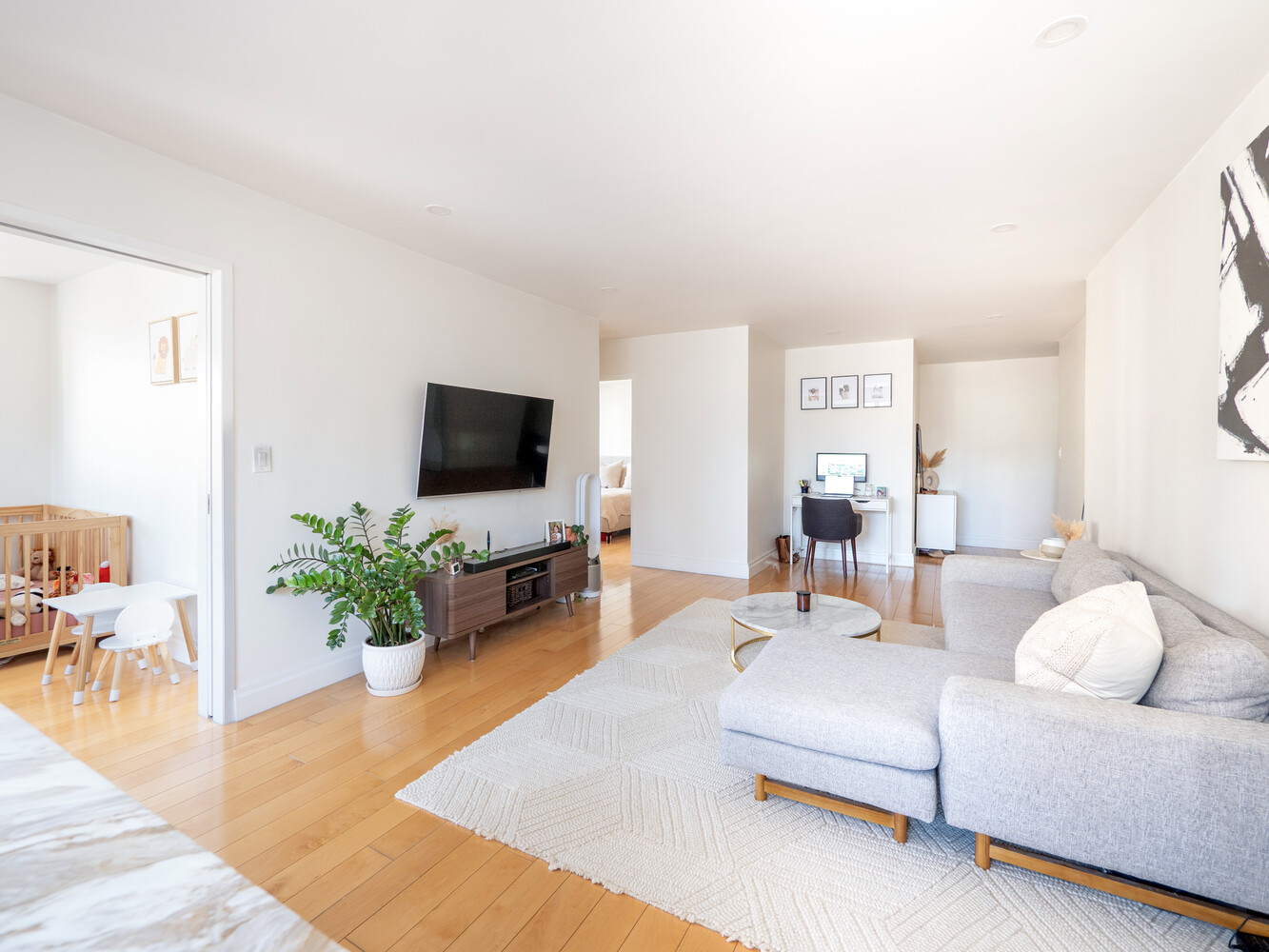 300 East 71st Street 12N Upper East Side New York NY 10021