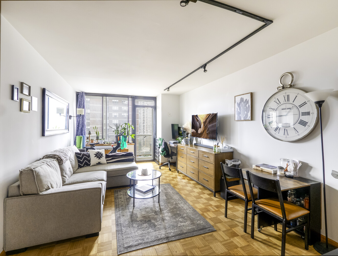 200 East 89th Street 14A Upper East Side New York NY 10128