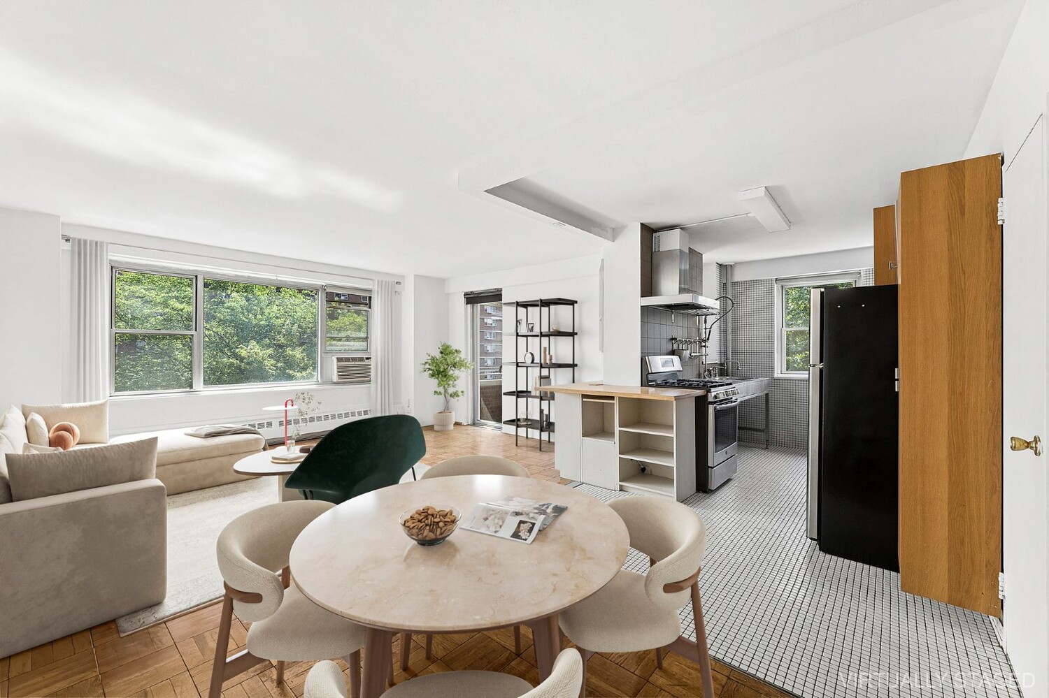 572 Grand Street G503 Lower East Side New York NY 10002