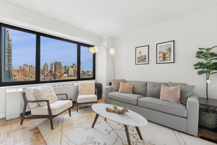 303 East 57th Street 21K Sutton Place New York NY 10022