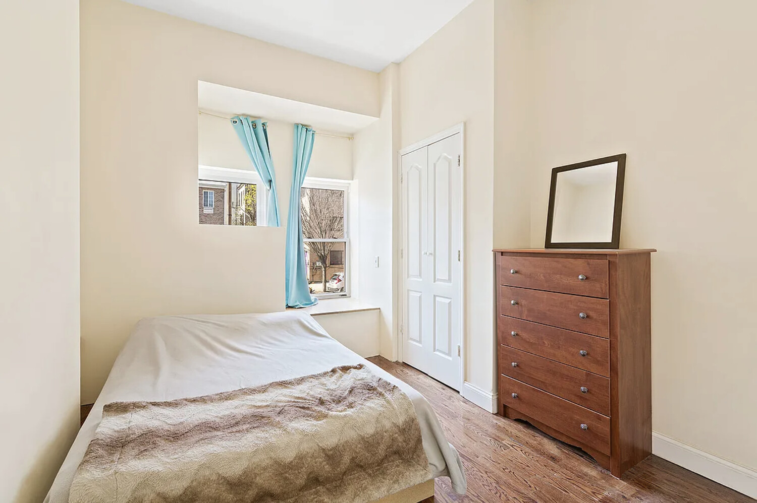1074 Jefferson Avenue 1 Bushwick Brooklyn NY 11221