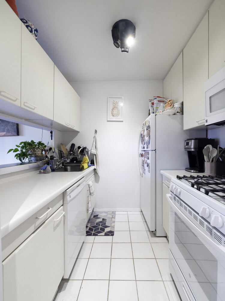 200 East 89th Street 14A Upper East Side New York NY 10128