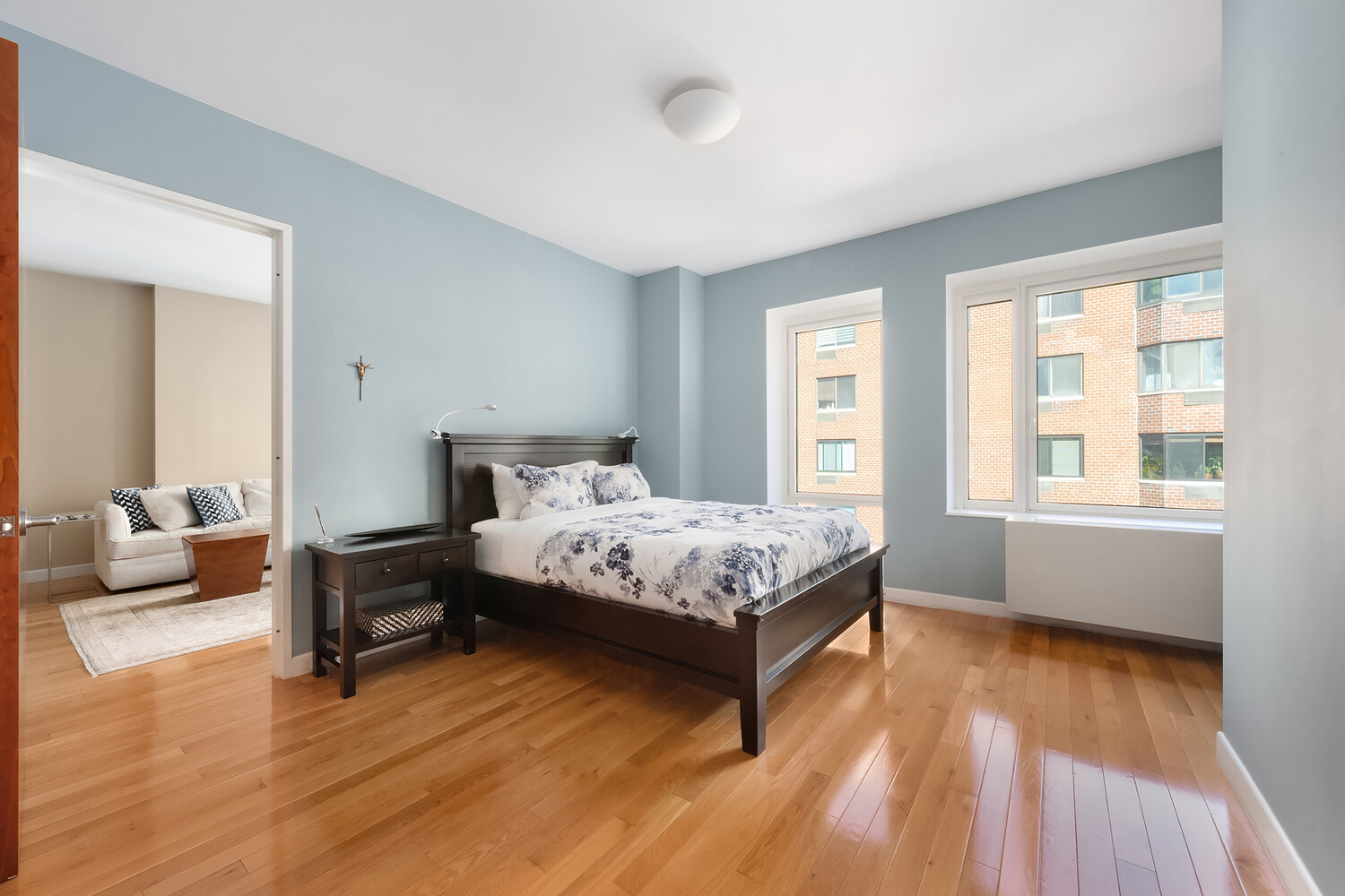 454 West 54th Street 5I Clinton New York NY 10019