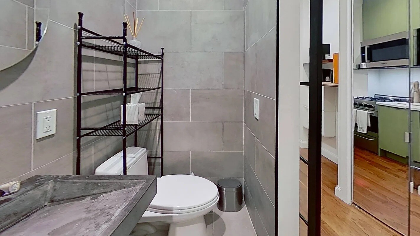 50 East 1st Street 3 E. Greenwich Village New York NY 10003