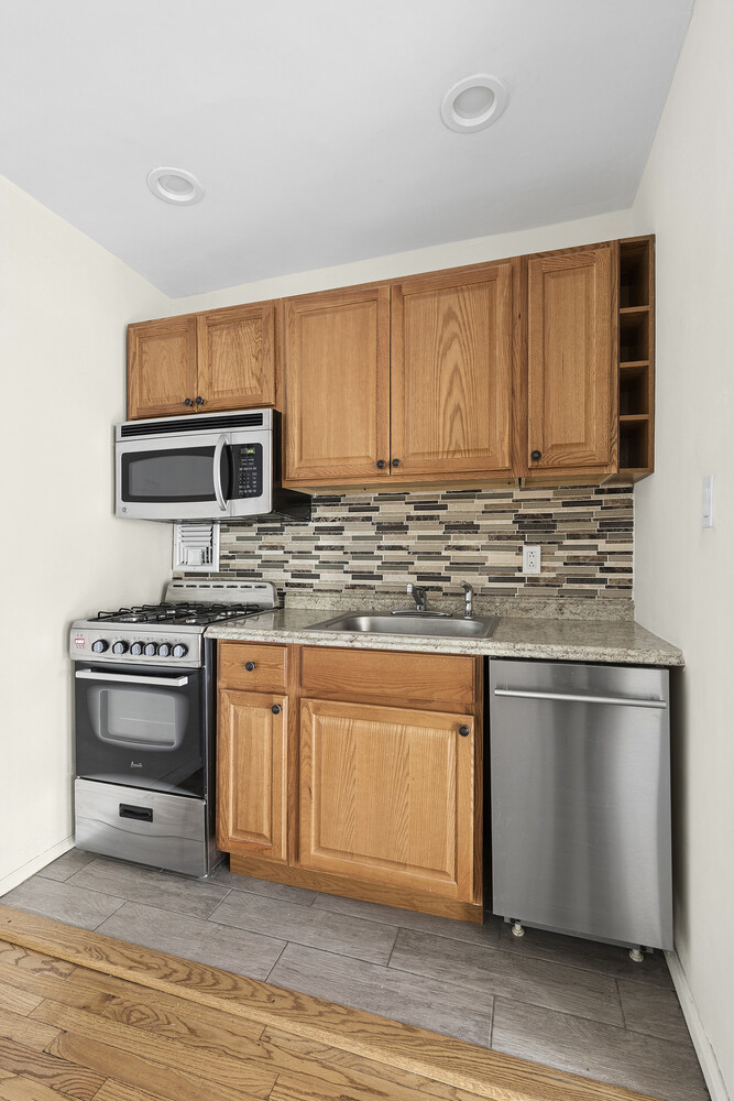 1420 York Avenue 4B Upper East Side New York NY 10021