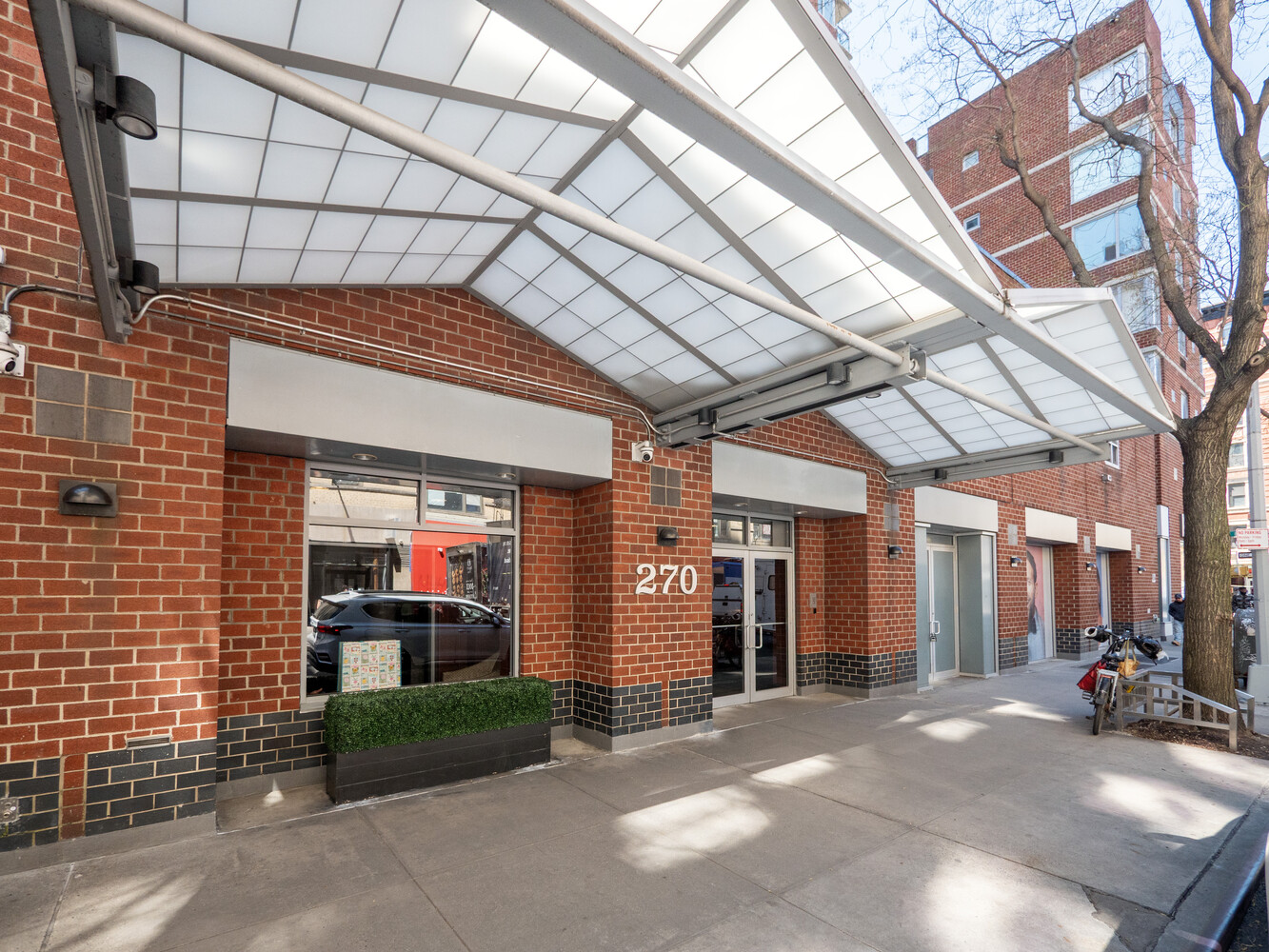 270 West 17th Street 11D Chelsea New York NY 10011