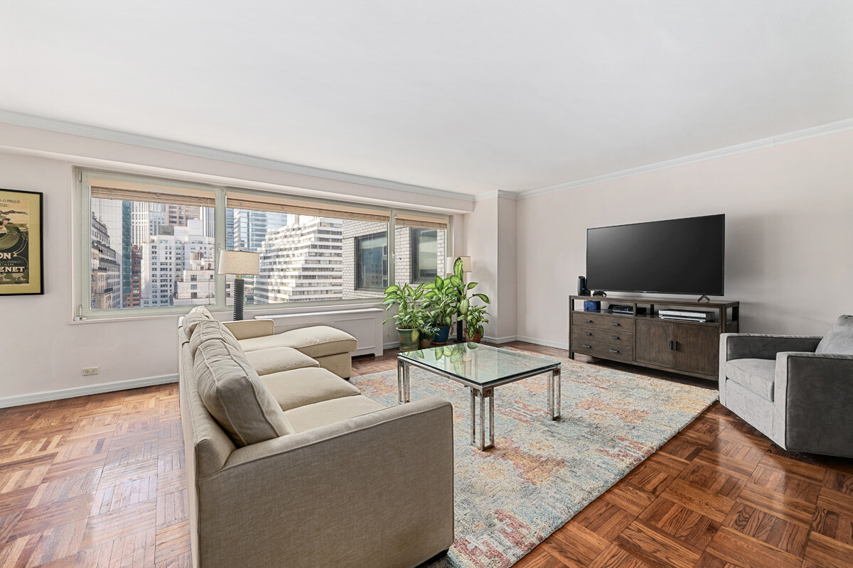 303 East 57th Street Sutton Place New York NY 10022