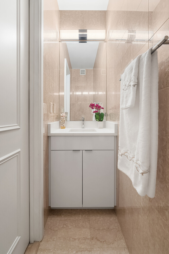 200 East 69th Street Upper East Side New York NY 10021