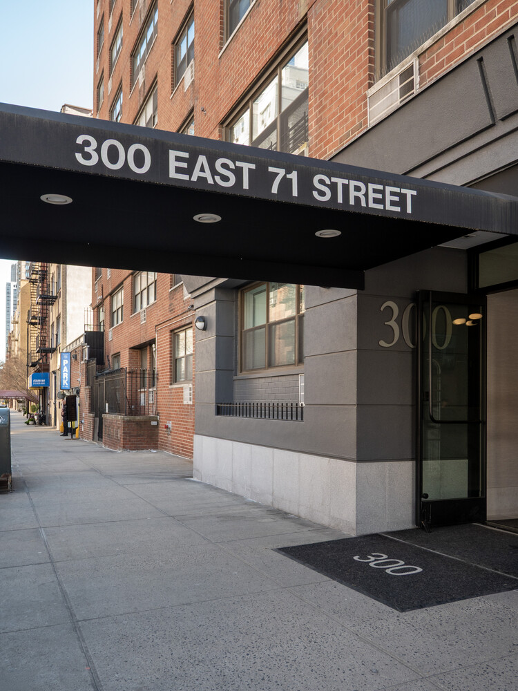 300 East 71st Street 12N Upper East Side New York NY 10021