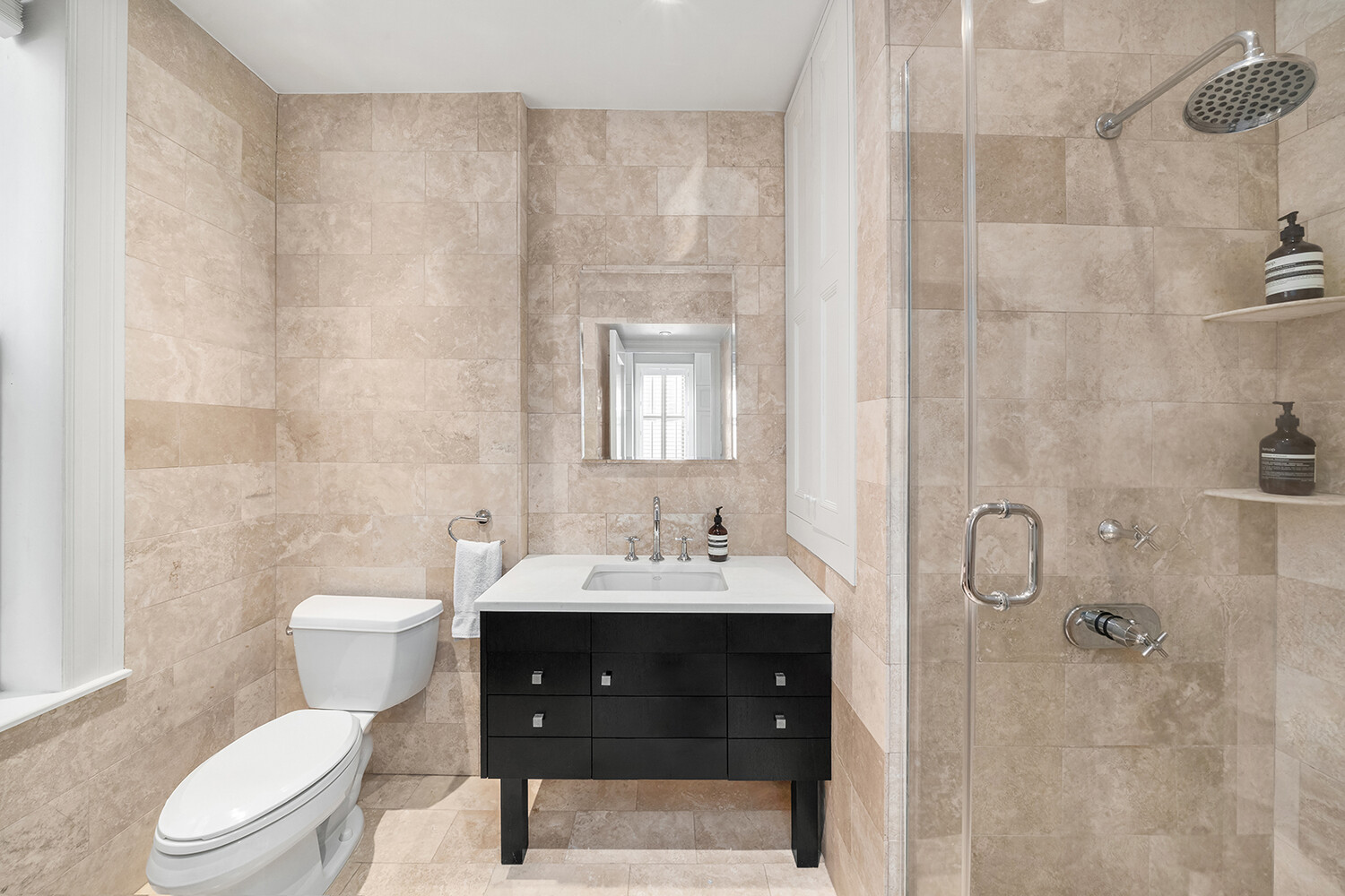 17 East 95th Street Carnegie Hill New York NY 10128